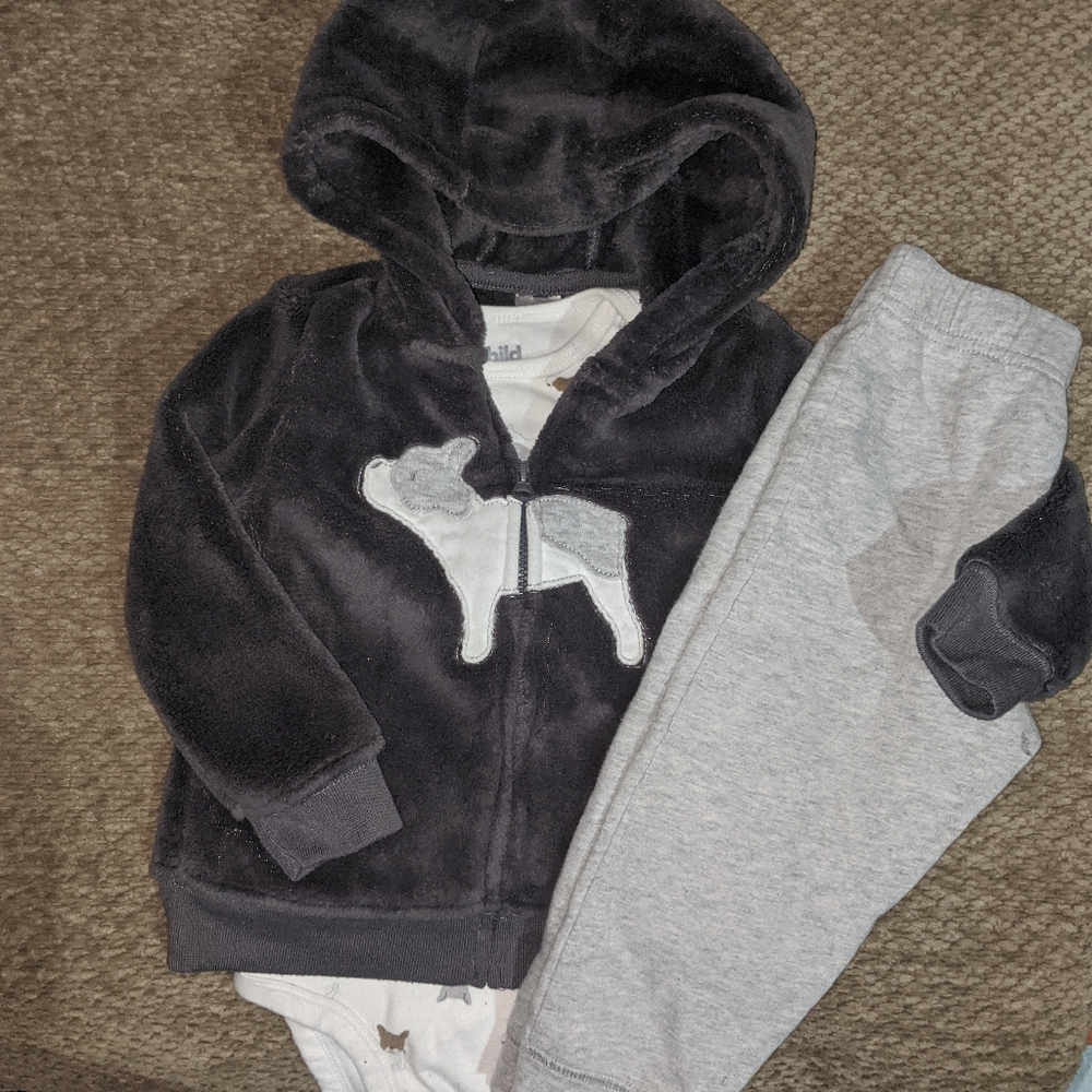 BOGO**Carter's 3pc Boys 18m Set